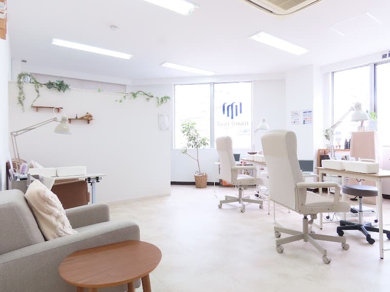 maninail CARE 銀座店
