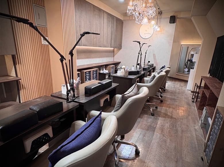 Nail Salon Wiz(ネイルサロンウィズ)新宿