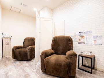 まつげパーマ専門店くるり 仲御徒町/上野御徒町店