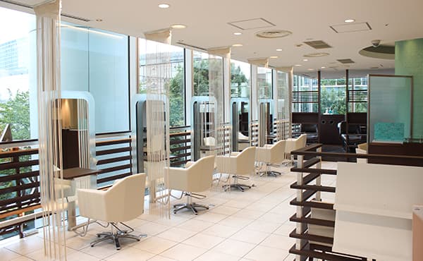 M KOZO hair 東京駅パシフィックセンチュリープレイス丸の内店