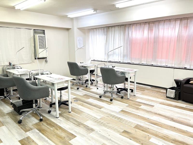 Nail Salon Asian 池袋店