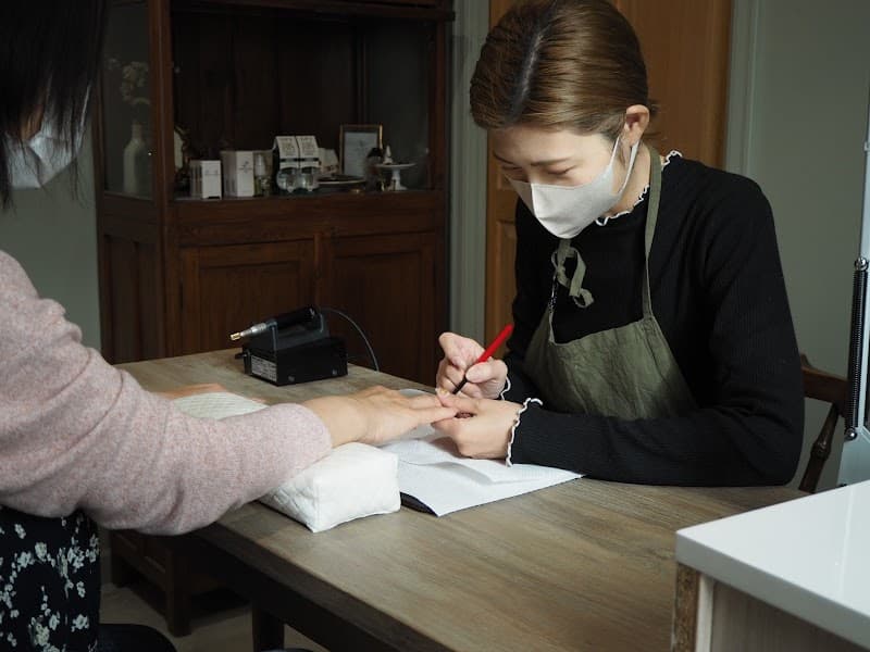 OLIVE nail atelier
