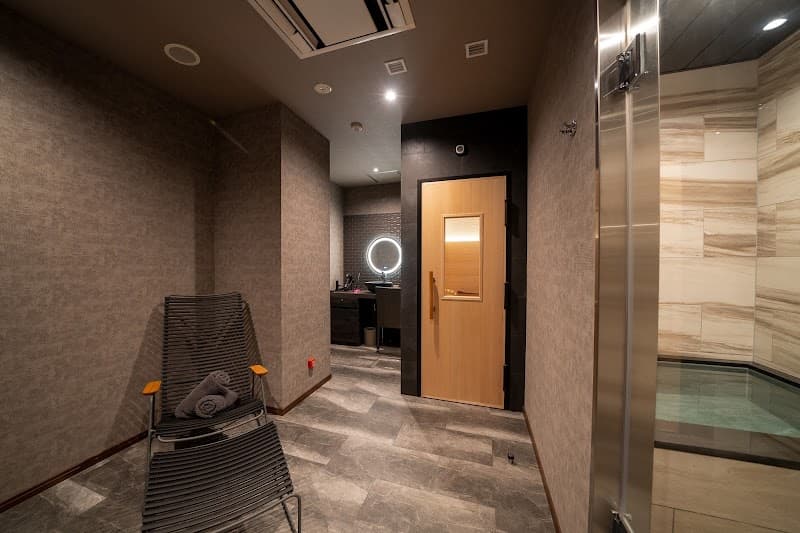 ONEPERSON横浜関内