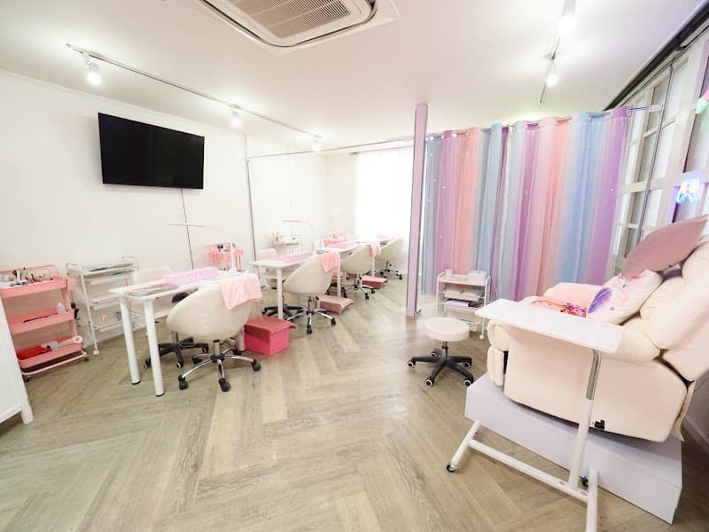 Nailsalon Kitty なんば店