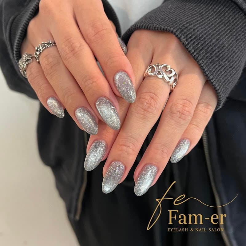 Nail Salon Fam-er(ファメル)博多店